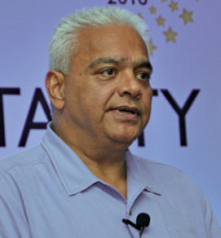 Rakesh Sarna1